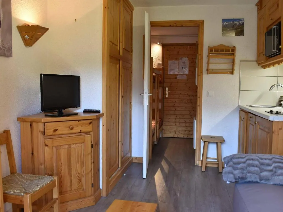 Charmant Studio Au Pied Des Pistes - Balcon Sud - 3 Pers - Meribel - Fr-1-180-34 0*,